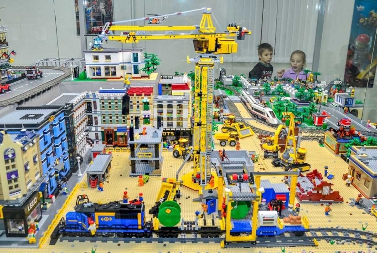 Где Можно Купить Лего В Москве